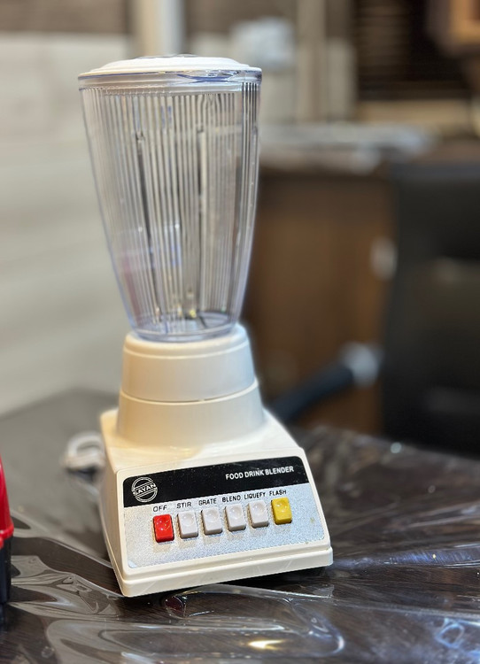 مخلوط کن یا بلندر حرفه ای سایان مدل 850 با پارچ طلقی